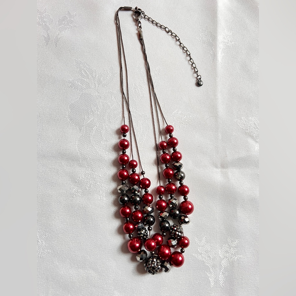 Rmn Vintage Multi-Strand Necklace Burgundy And Black Beads Wz Rhinestones 16$